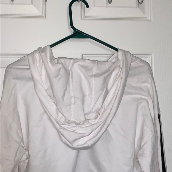 Cropped white top - Picture 3 of 3